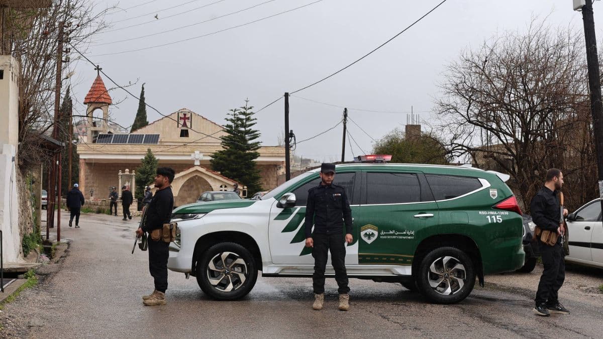 Foiled Damascus plot allegedly targeted Maronite rabbi; Hezbollah denies link