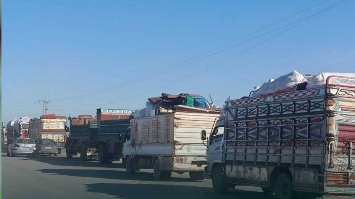 Fourth convoy of about 1,200 Afrin families leaves al-Hasakah